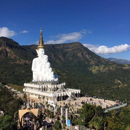 Wat Prathat Phasornkaew